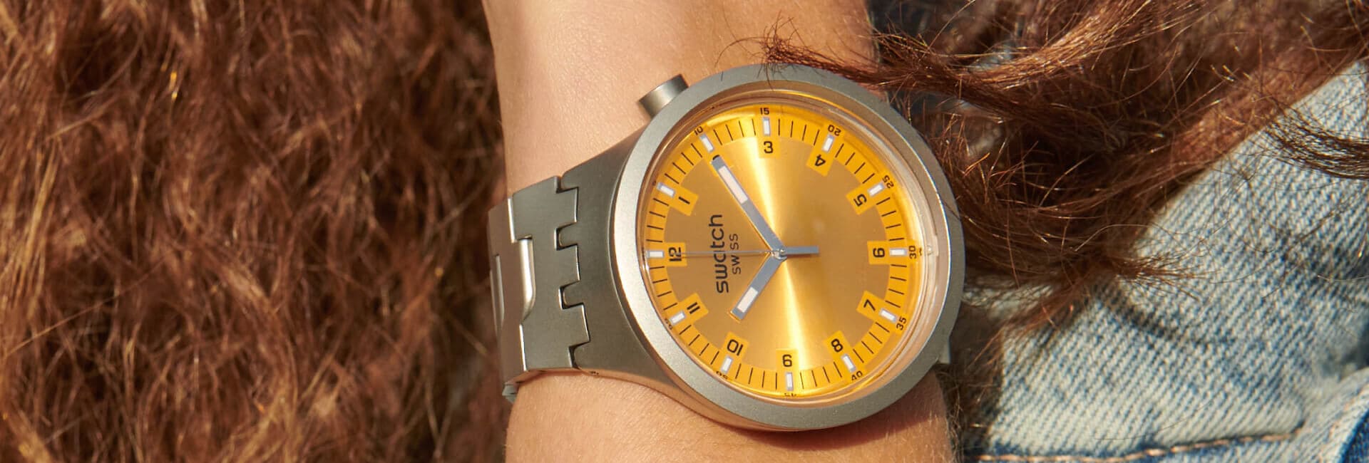 フェミニンでユニーク Swatchレディース腕時計 | Swatch® 日本